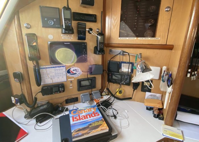 21785AAD-B0FF-44ED-8366-C3ECE0FF263F