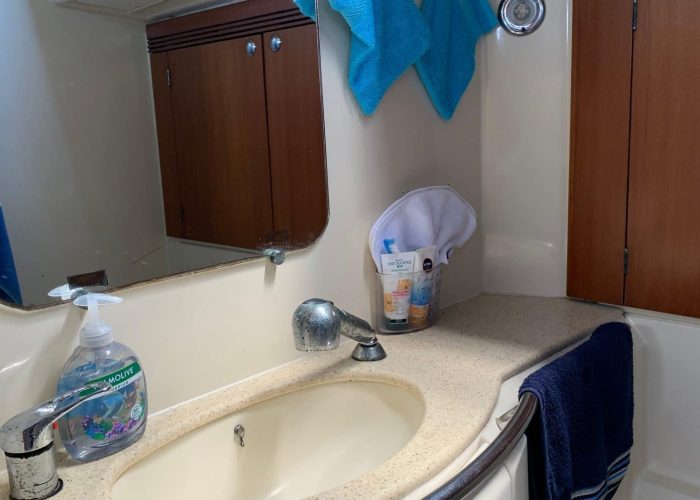 AFA284A6-F44E-4EF9-A996-D09E79E32F0E