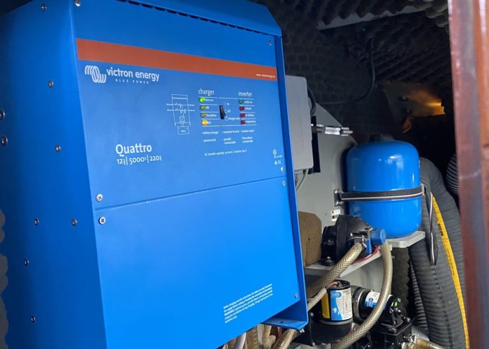 B7828E54-248D-41C4-AF02-F94171B21E29