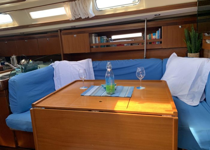 B82025BB-C5B0-41FD-9594-217A6E82992B