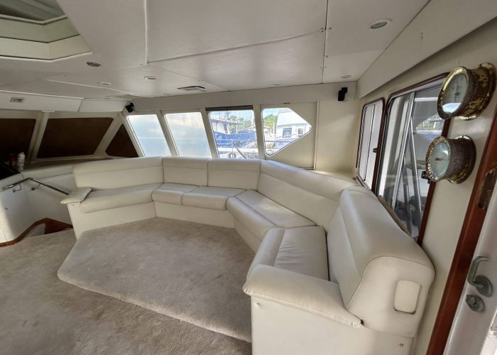 Salon looking starboard